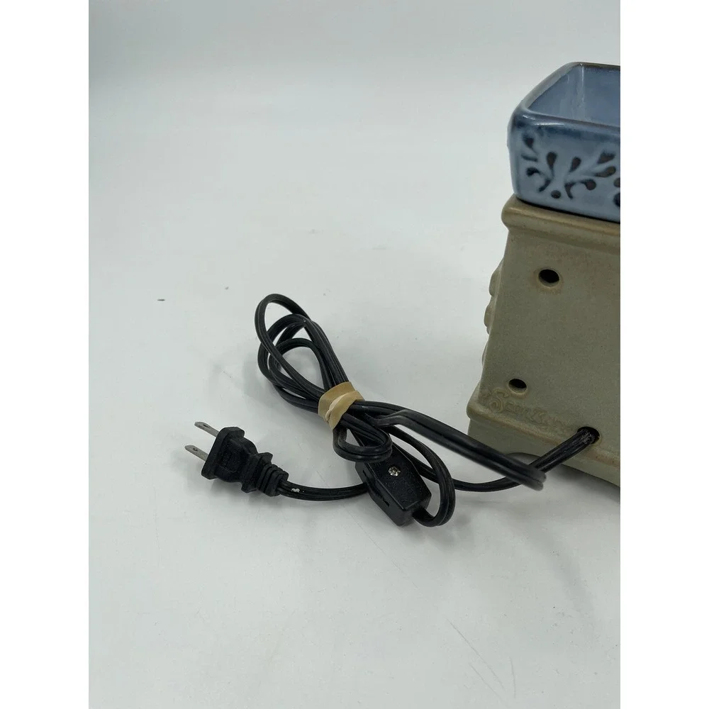 Scentsy piece by